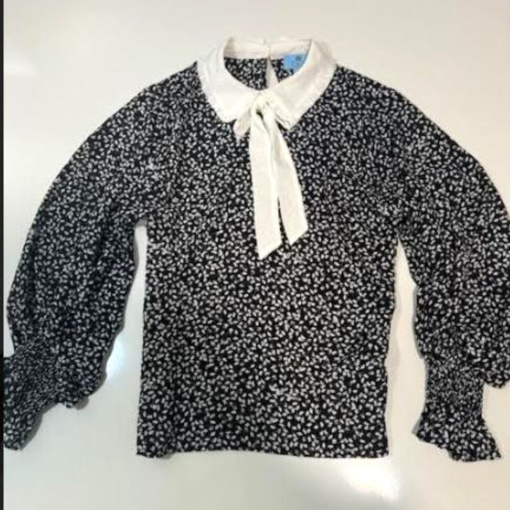 CeCe Long-sleeved Blouse